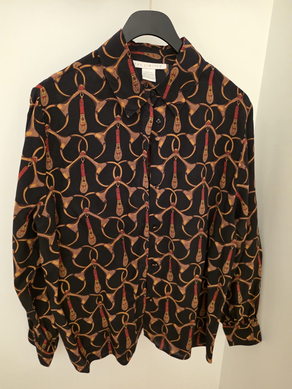 Old Money Vintage Black Button-Down Shirt with Gold and Red Chain Print